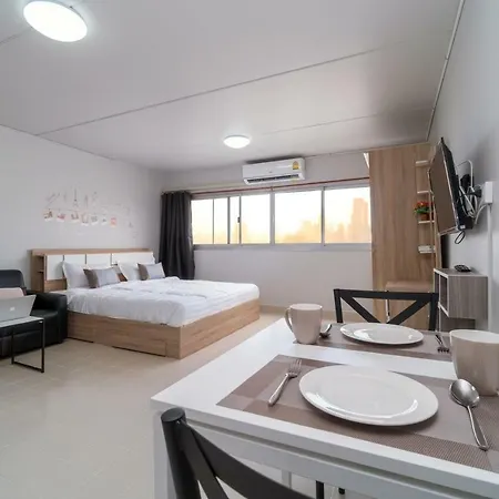 Popular Condo Muangthong By Khun Eve Nonthaburi Exterior photo