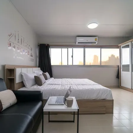 Popular Condo Muangthong By Khun Eve Nonthaburi Exterior photo