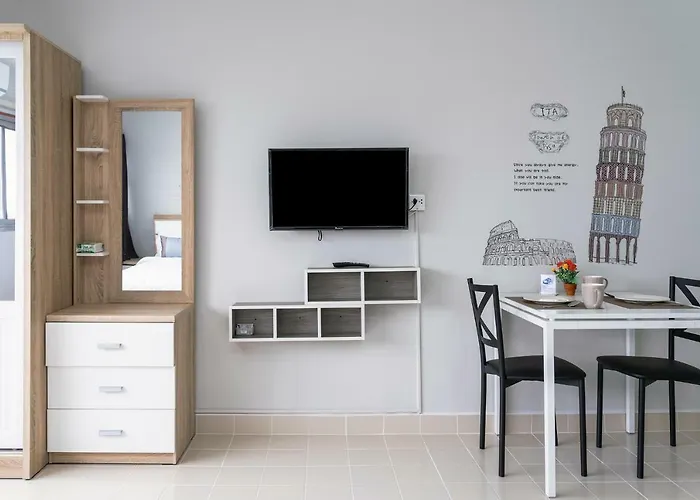 Popular Condo Muangthong By Khun Eve
