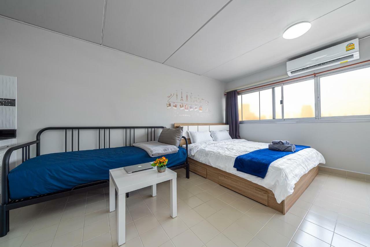 Apartment Popular Muangthong By Khun Eve
