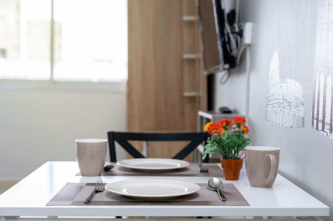Apartment Popular Muangthong By Khun Eve