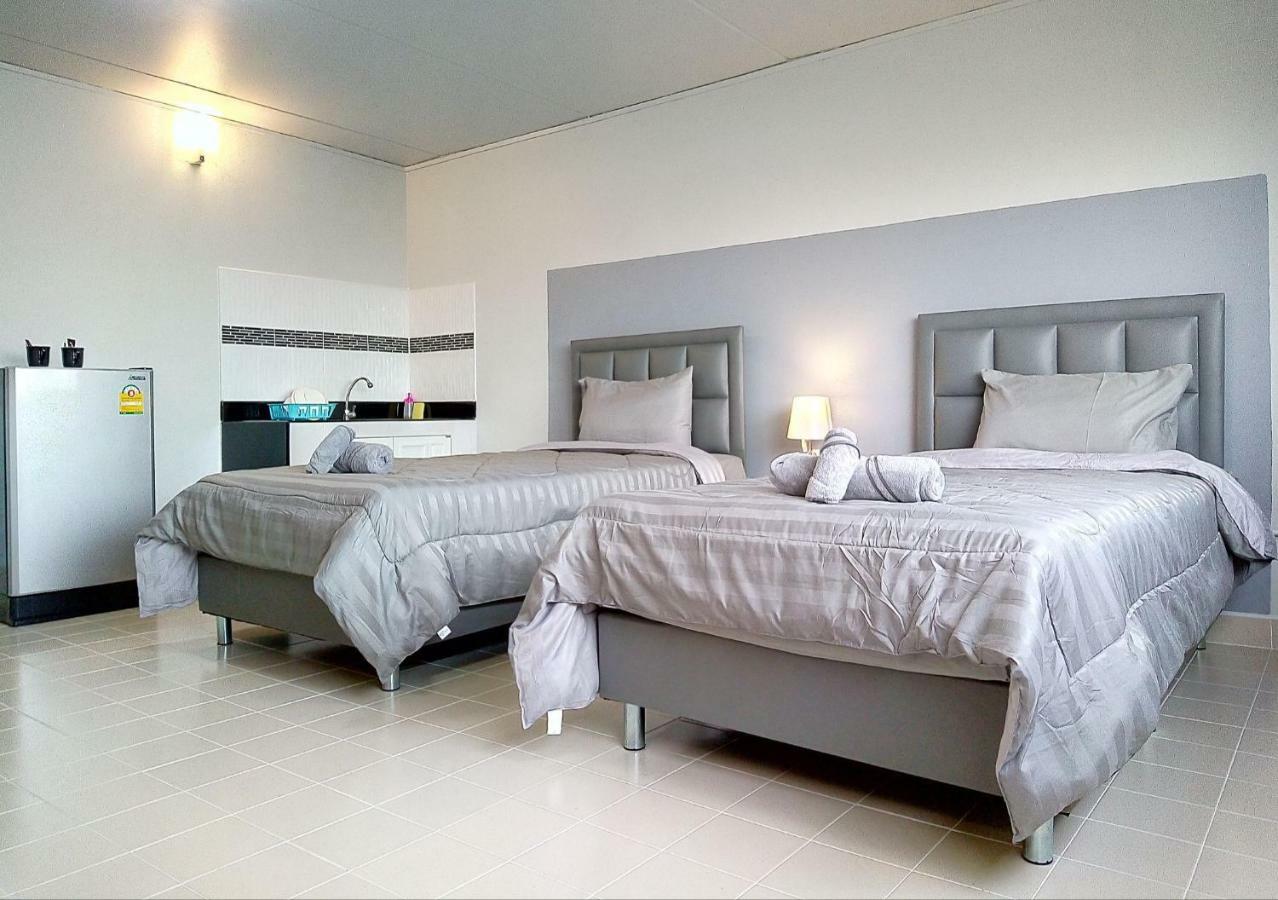 Apartment Popular Muangthong By Khun Eve Nonthaburi
